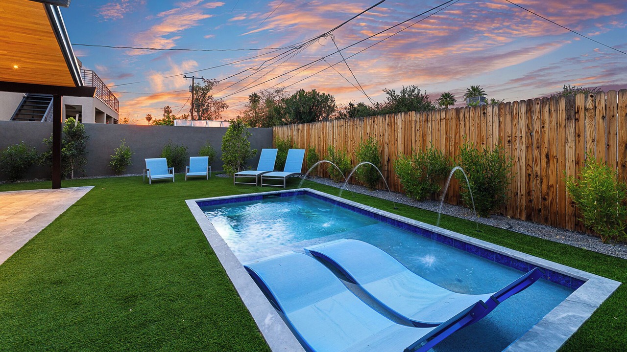 Photo of Outdoor in Western Villa