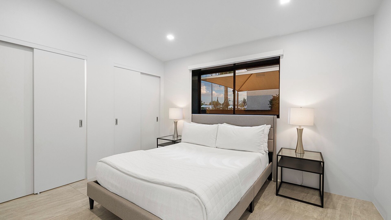 Photo of Bedroom in Western Villa