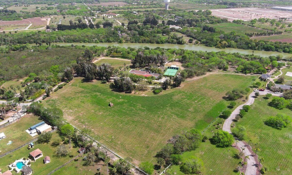 Photo of Outdoor in Brownsville