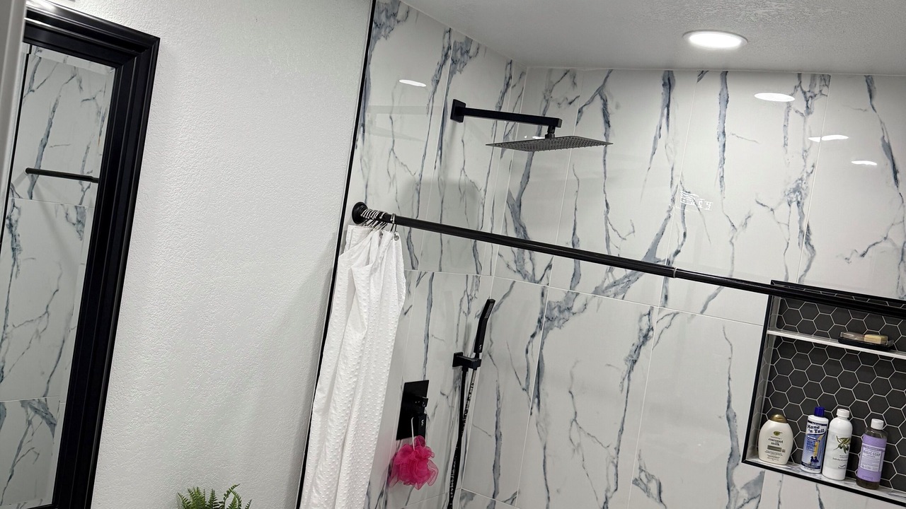 Photo of Bathroom in Alhambra