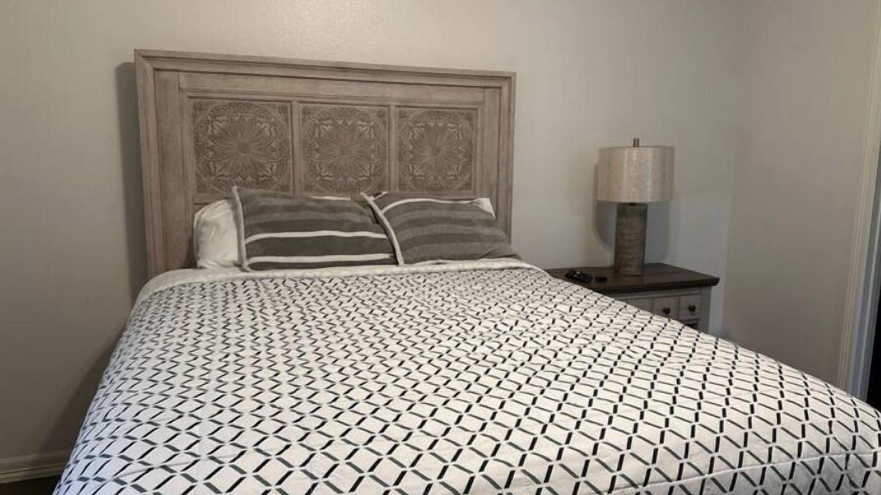 Photo of Bedroom in Edinburg