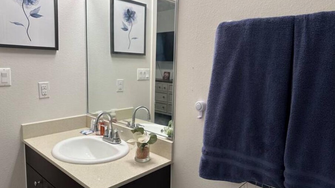 Photo of Bathroom in Edinburg