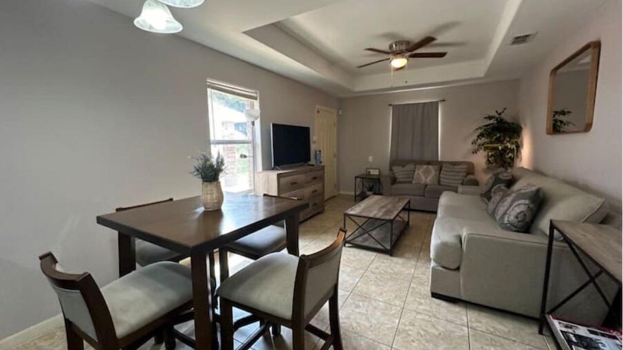 Photo of Livingroom in Edinburg