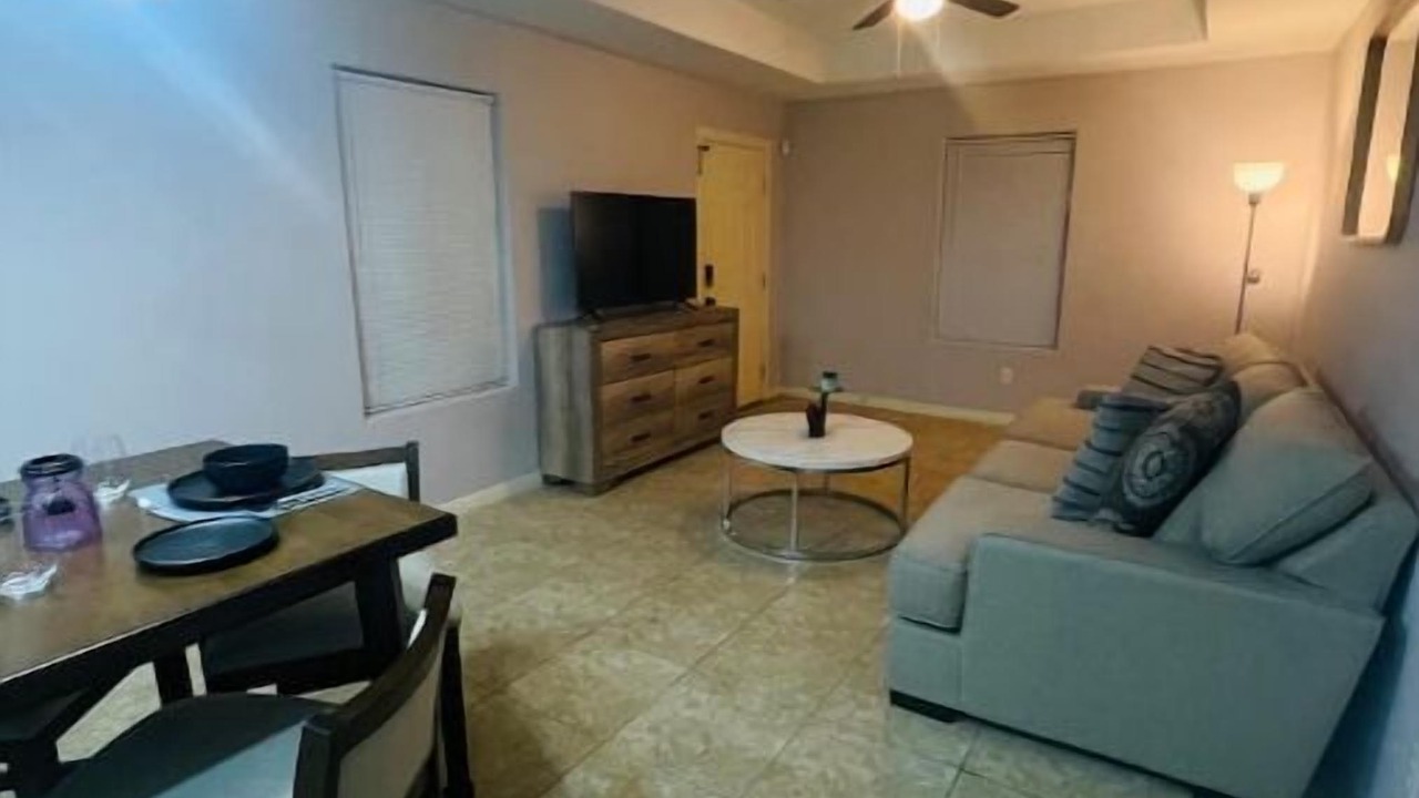 Photo of Livingroom in Edinburg