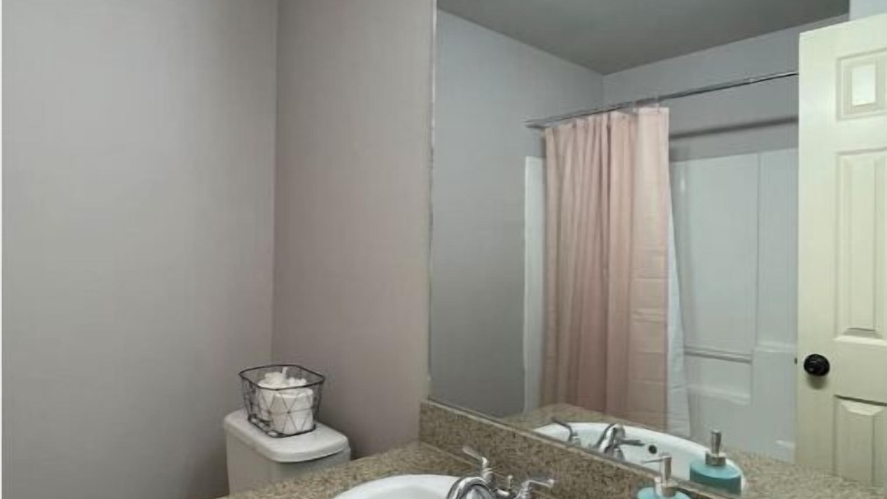Photo of Bathroom in Edinburg