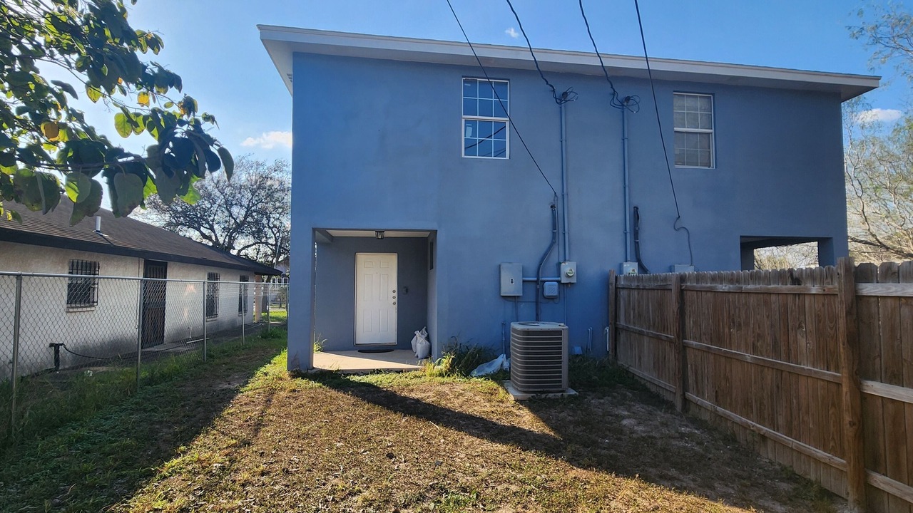Photo of Outdoor in Edinburg