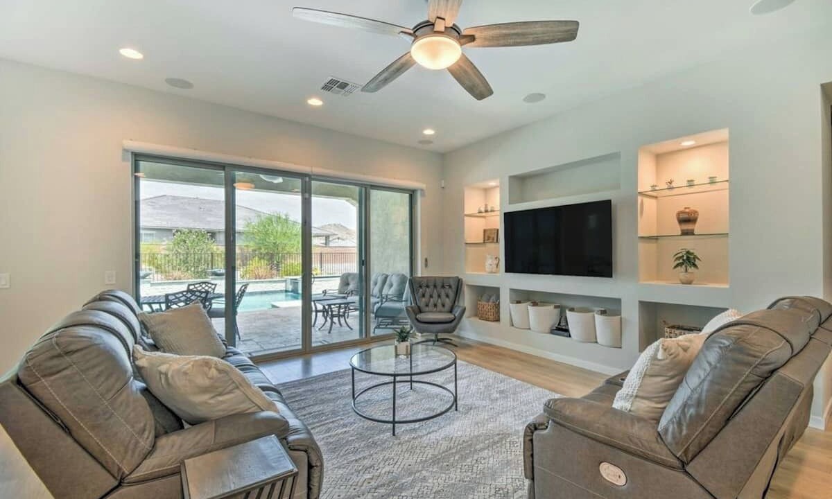 Photo of Livingroom in Estrella Mountain Ranch