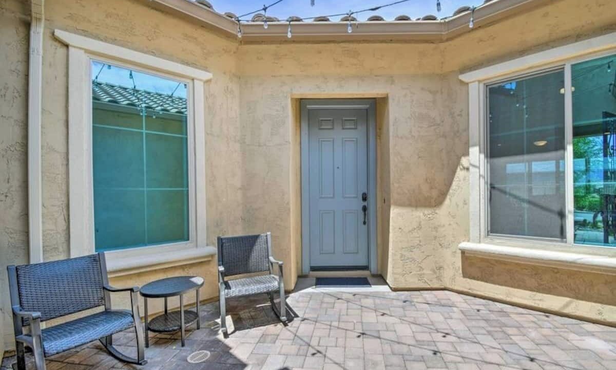 Photo of Patio Balcony in Estrella Mountain Ranch