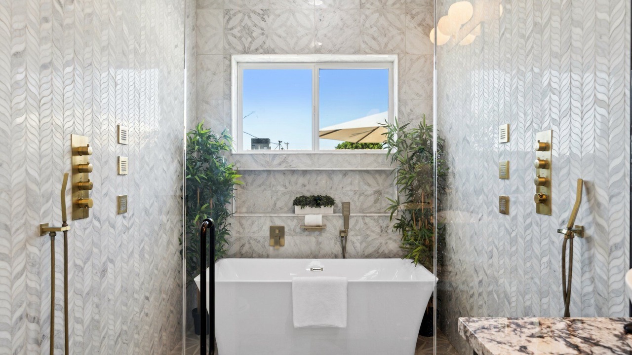 Photo of Bathroom in Papago Parkway