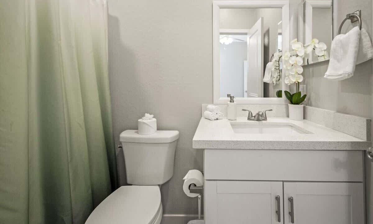 Photo of Bathroom in Glendale