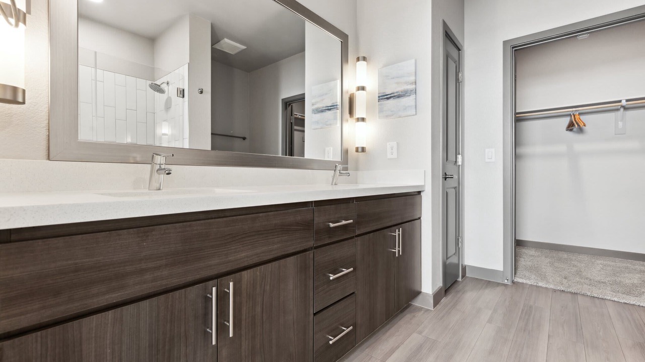 Photo of Bathroom in Roosevelt