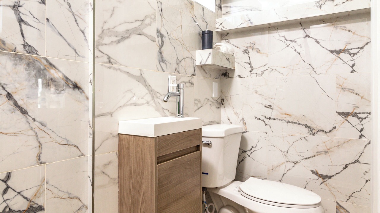 Photo of Bathroom in La Joya