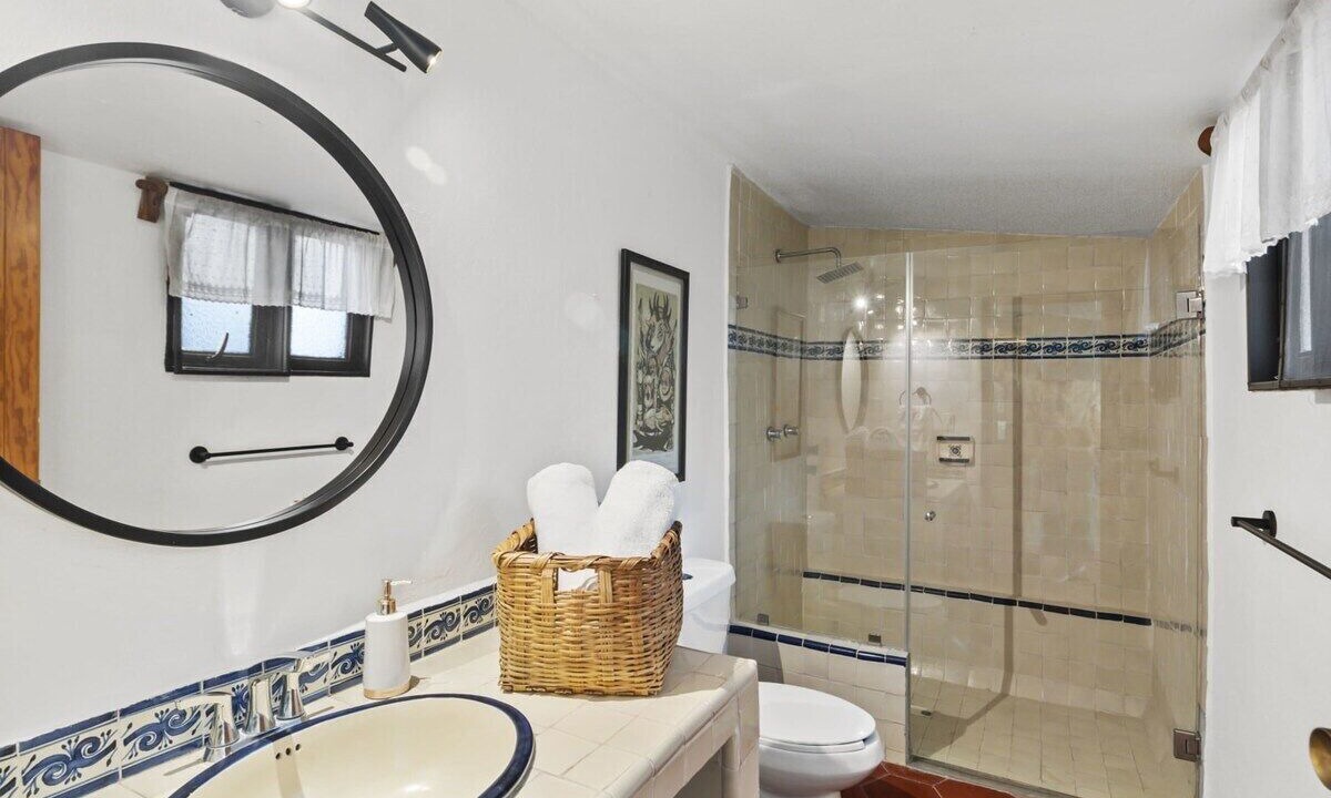 Photo of Bathroom in Santa Rosa de Jauregui
