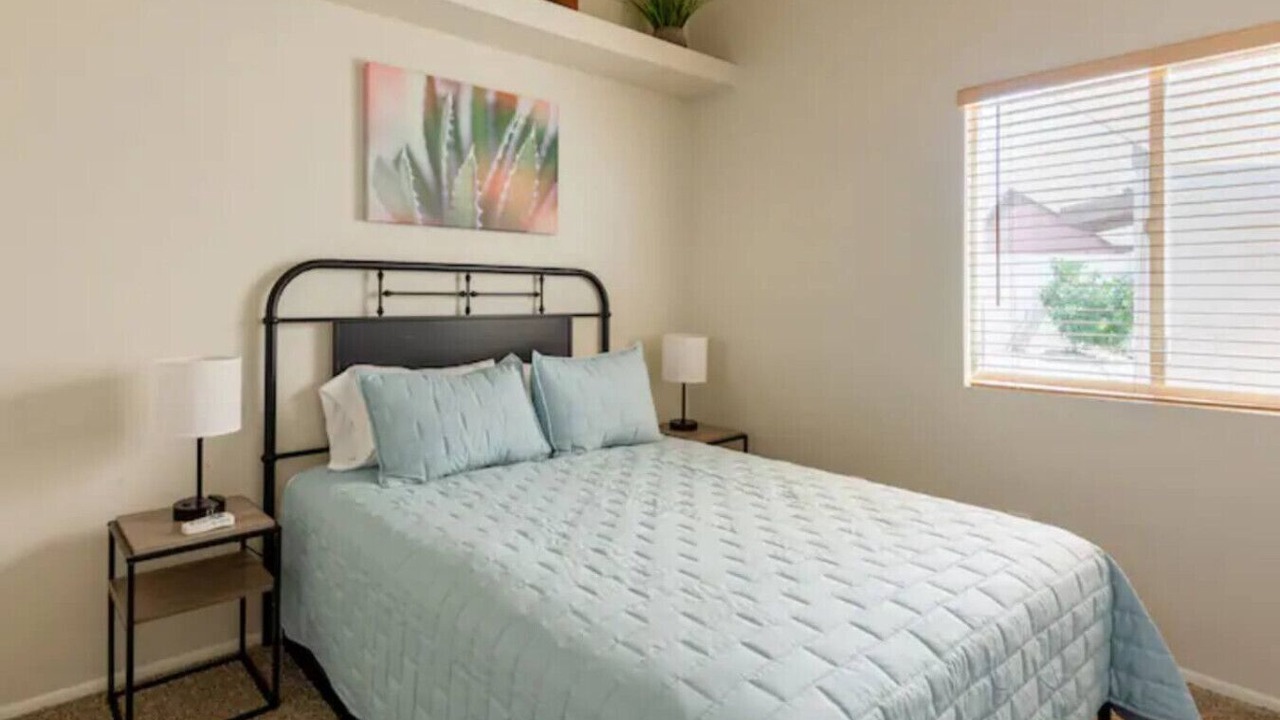 Photo of Bedroom in Paradise Valley Village