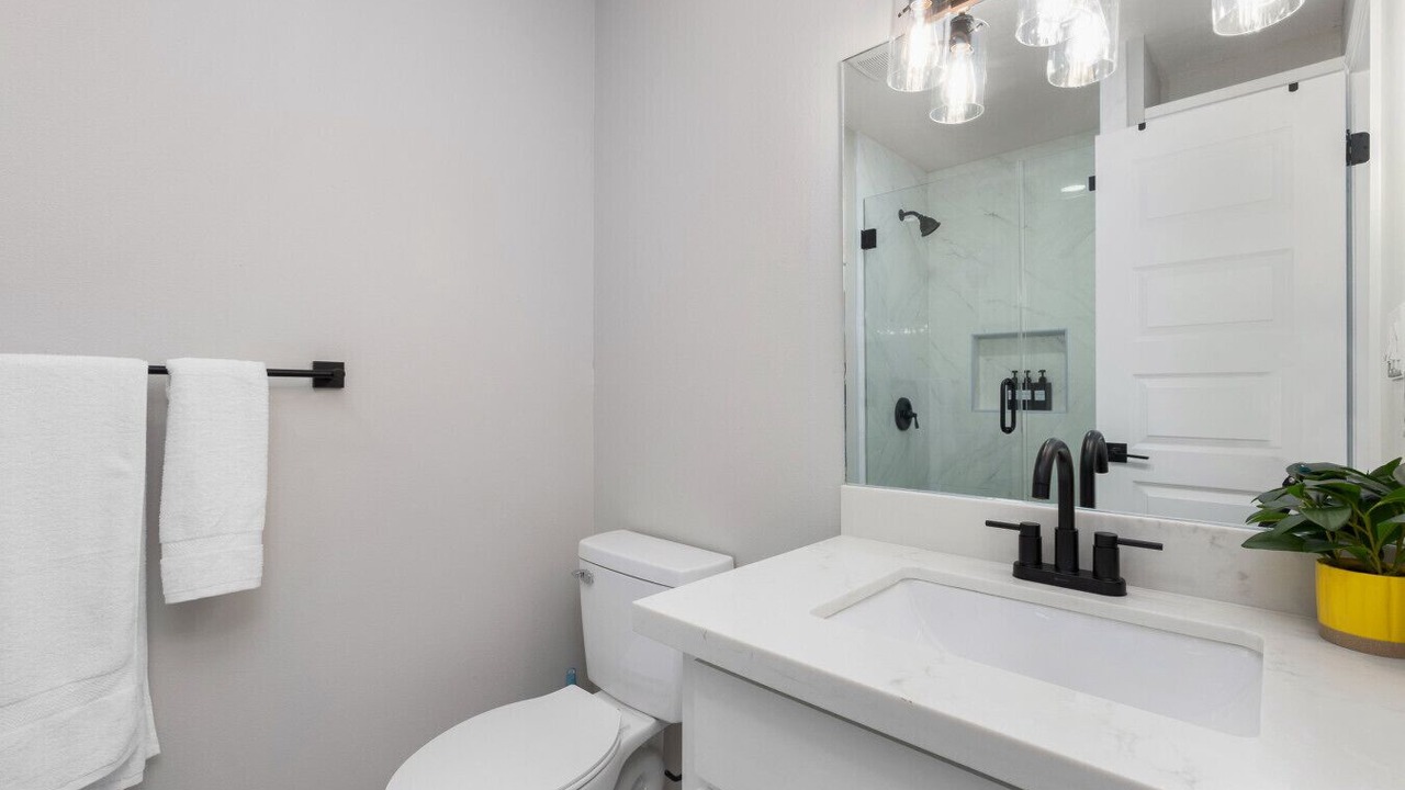 Photo of Bathroom in Pharr