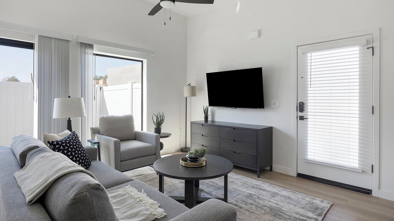 Photo of Livingroom in North Mountain