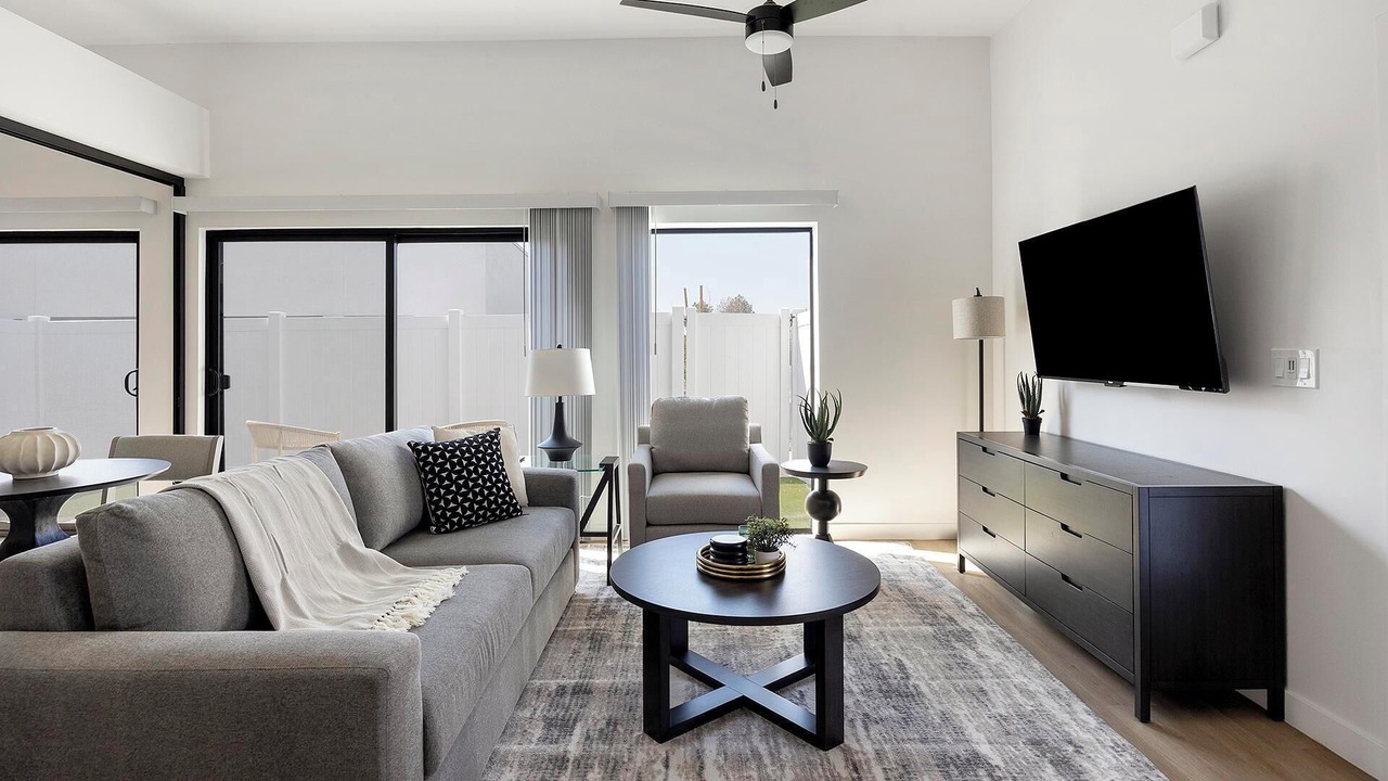 Photo of Livingroom in North Mountain