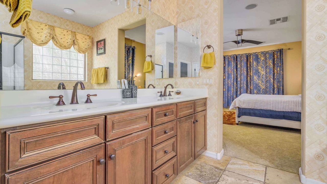 Photo of Bathroom in Palm Valley