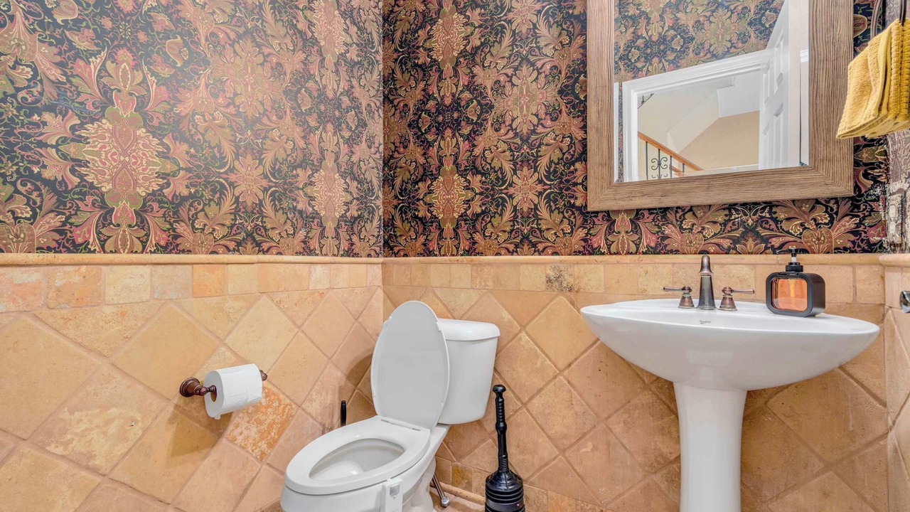 Photo of Bathroom in Palm Valley