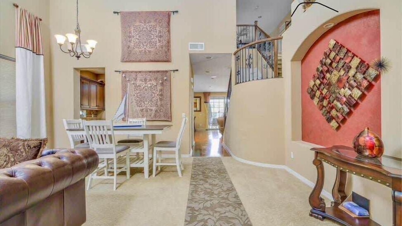 Photo of Bedroom in Palm Valley
