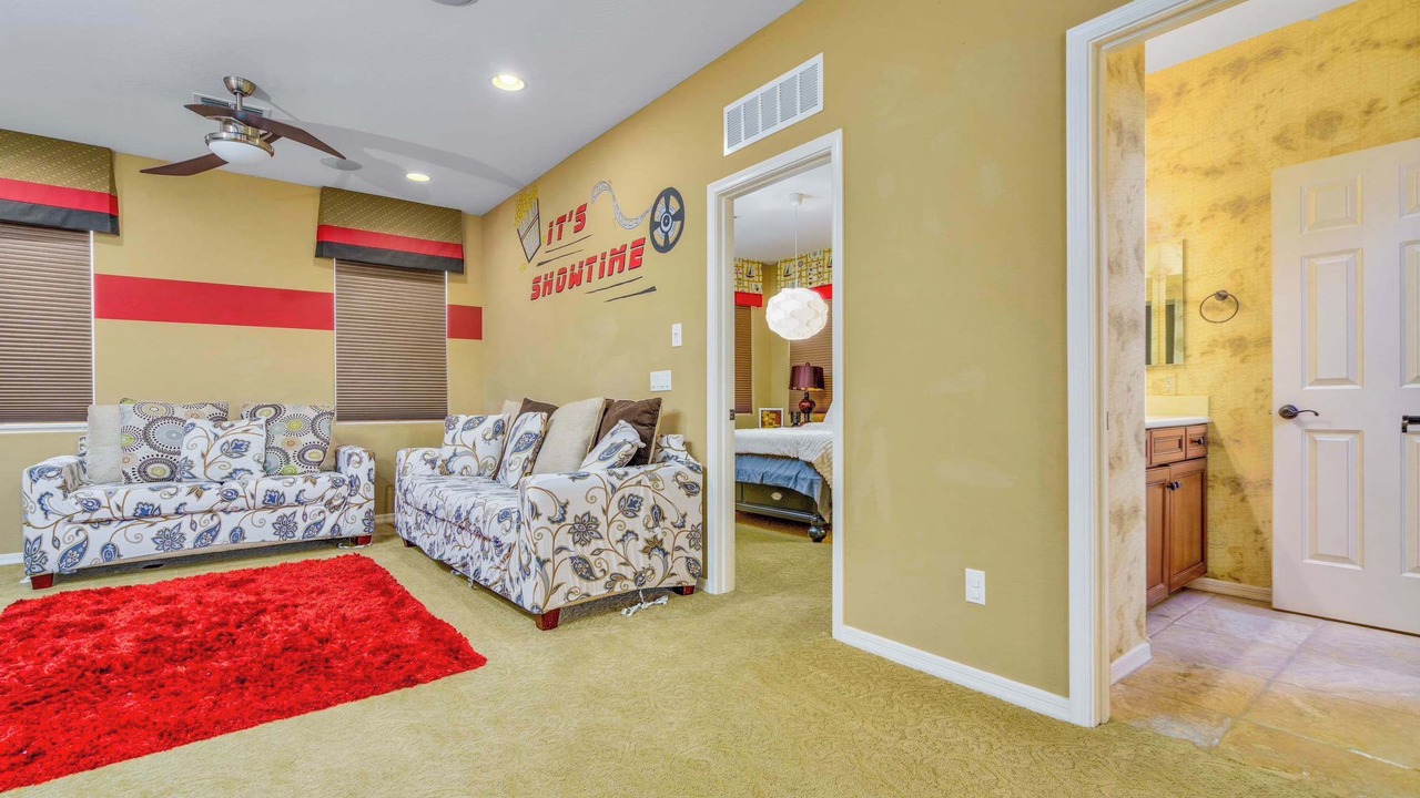 Photo of Bedroom in Palm Valley