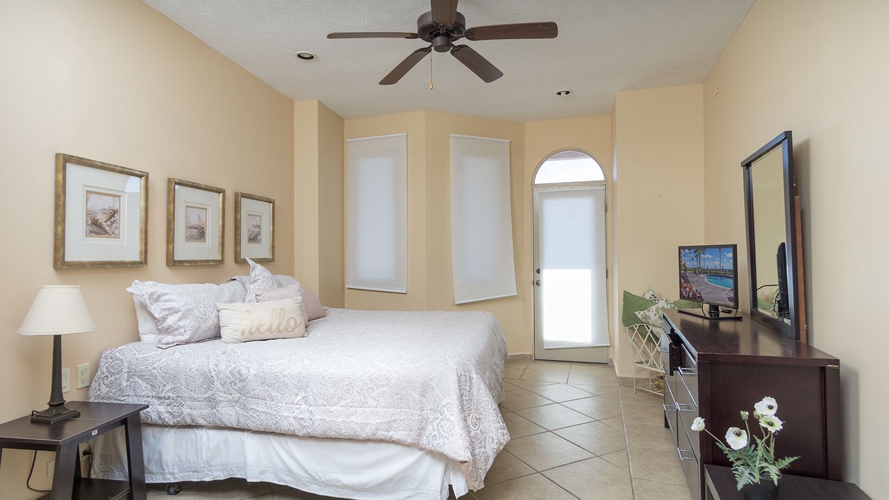 Photo of Bedroom in Sandy Beach