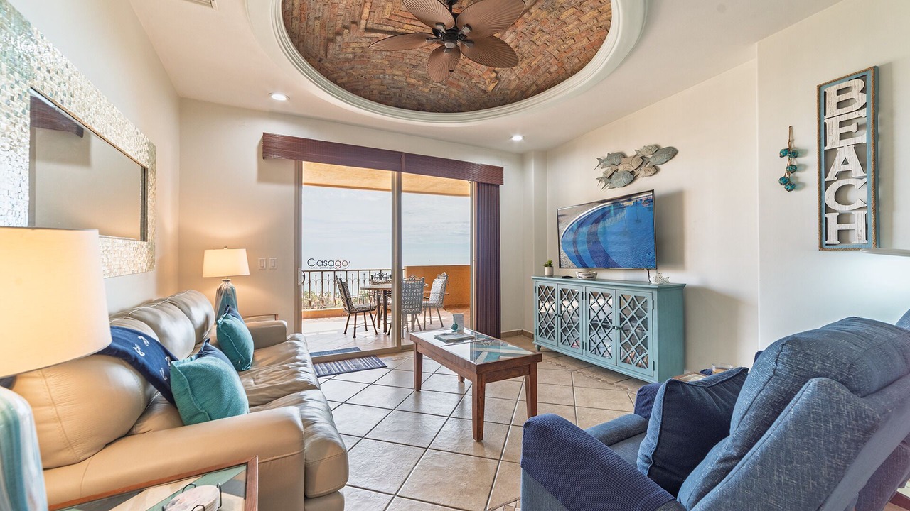 Photo of Livingroom in Sandy Beach