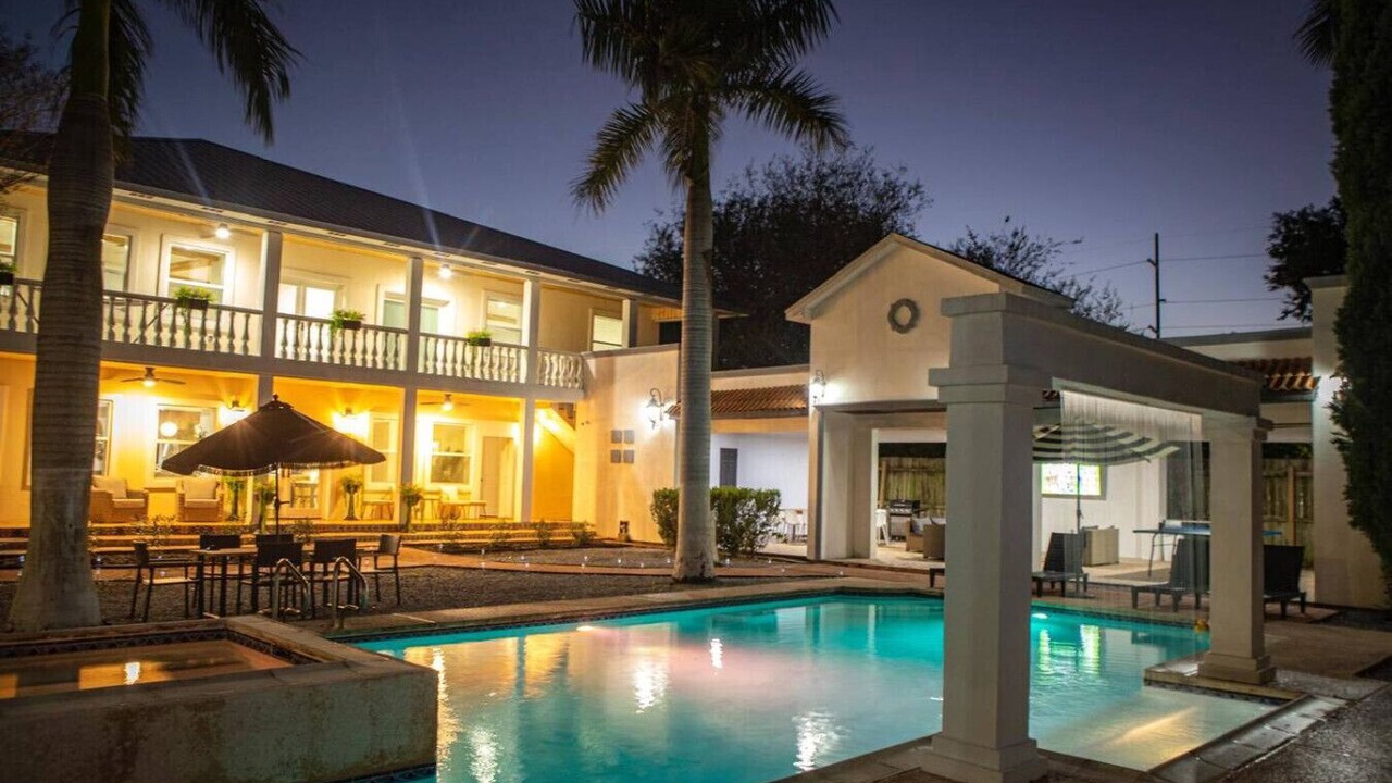 Photo of Outdoor in Brownsville