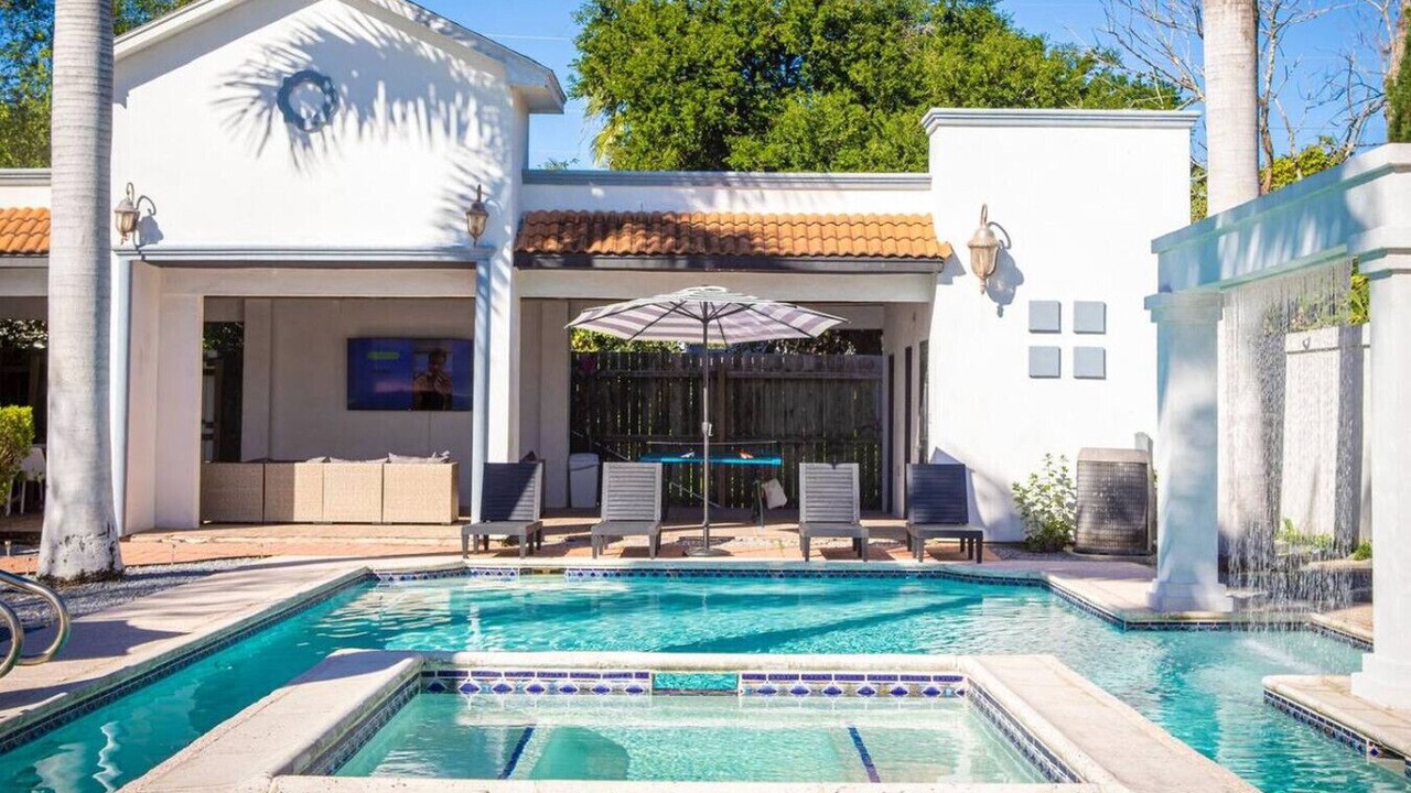Photo of Outdoor in Brownsville