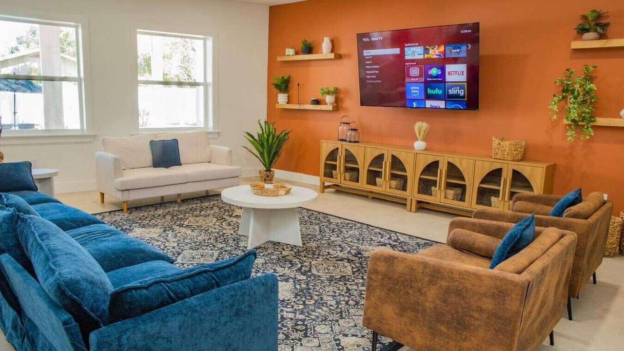 Photo of Livingroom in Brownsville