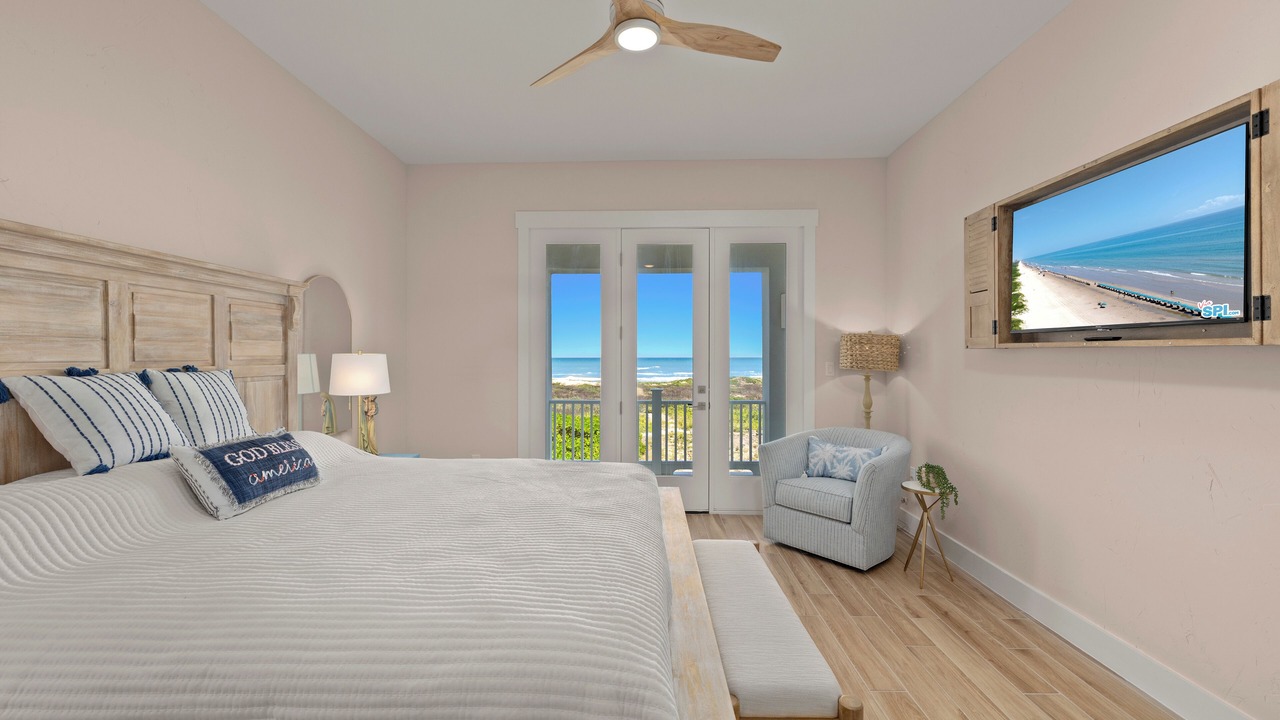 Photo of Bedroom in The Shores