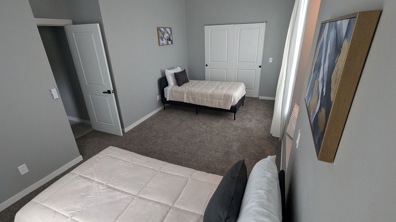 Photo of Bedroom in Rovey Farm Estates