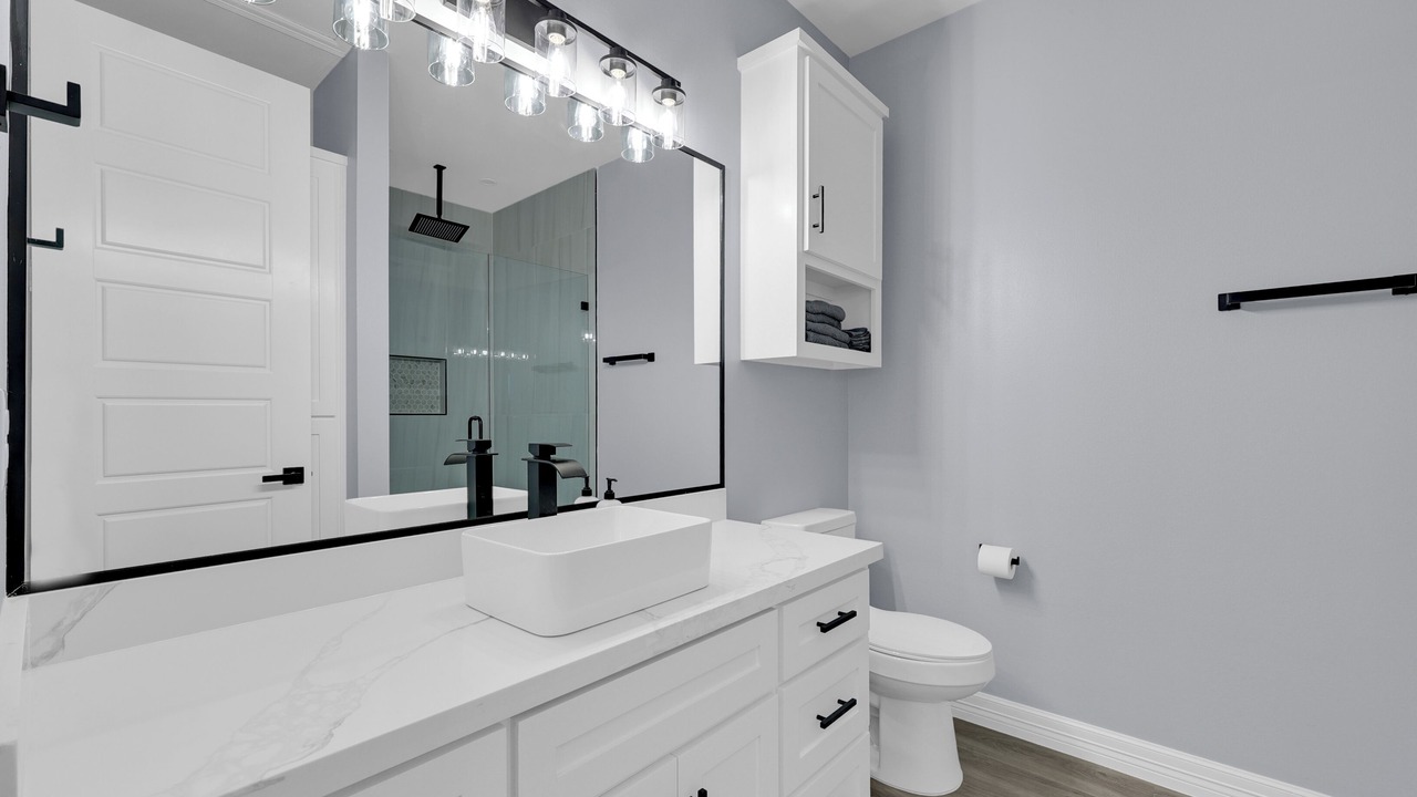 Photo of Bathroom in Pharr
