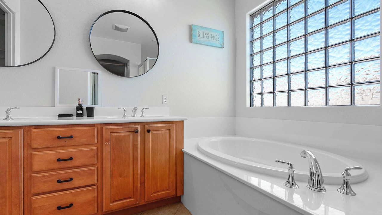 Photo of Bathroom in Palm Valley