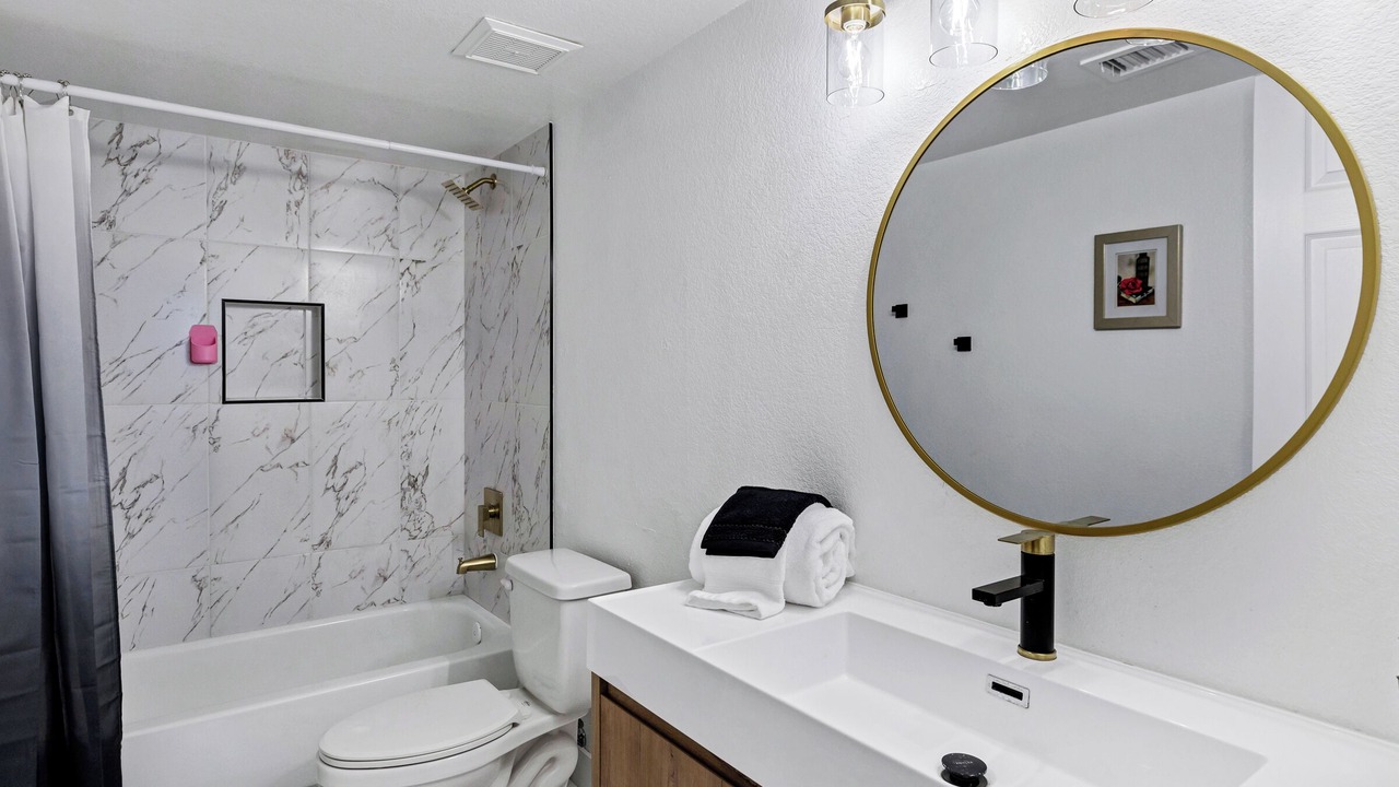 Photo of Bathroom in Sweetwater Place
