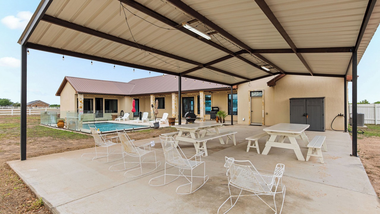 Photo of Outdoor in Hargill