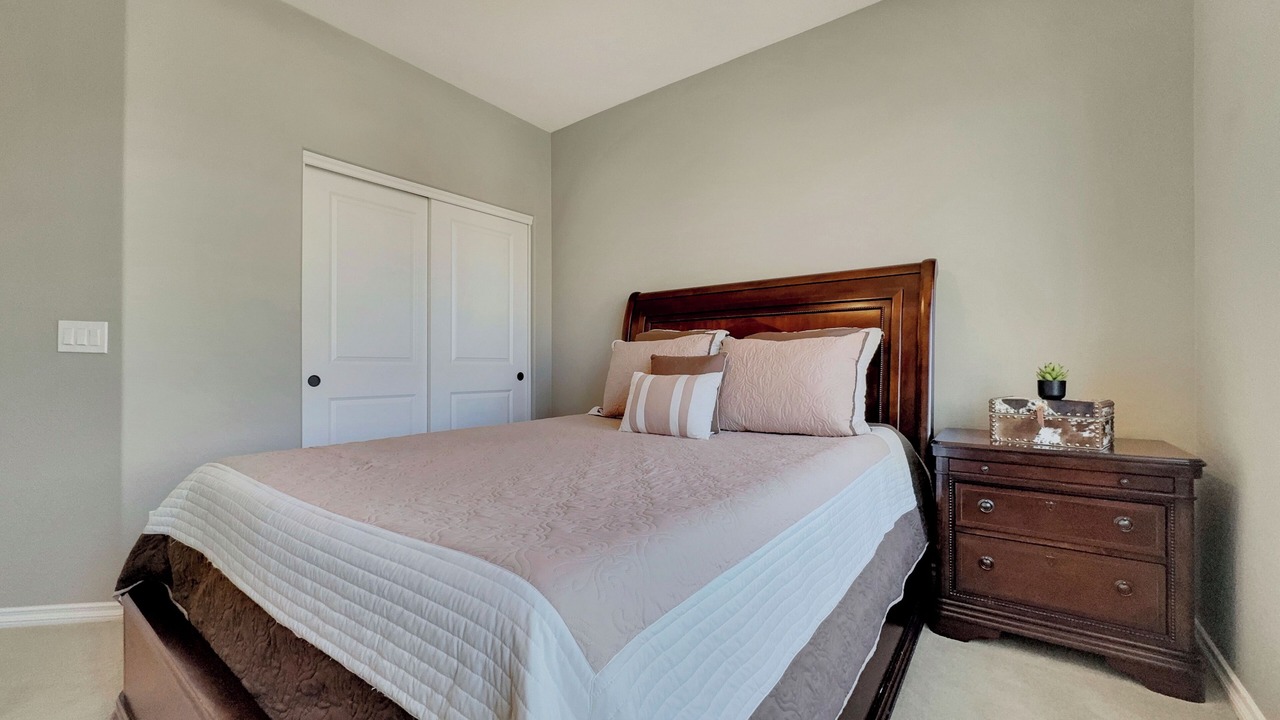 Photo of Bedroom in Encanterra