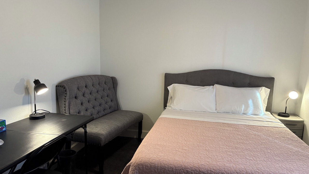 Photo of Bedroom in Glendale