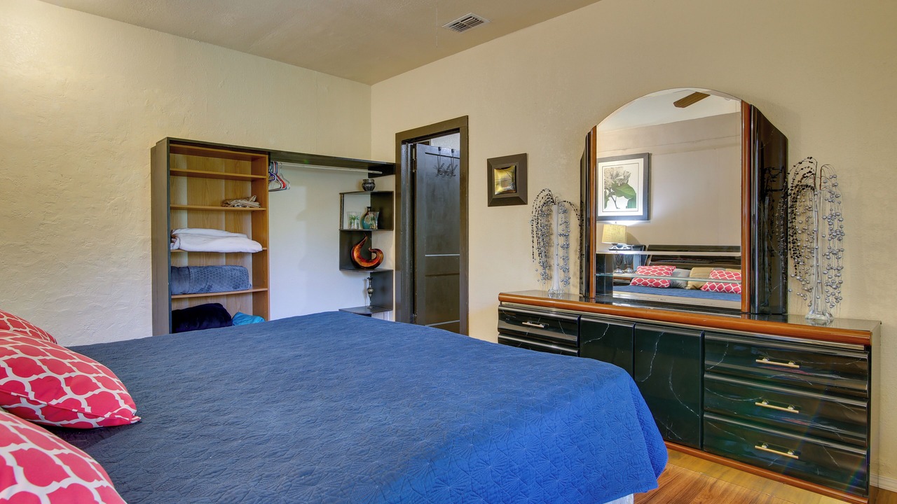 Photo of Bedroom in Sebastian