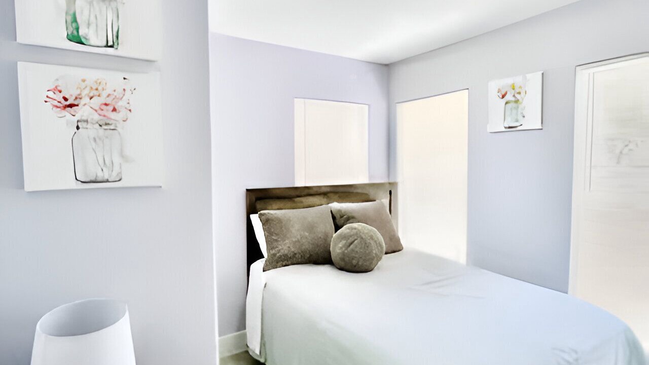 Photo of Bedroom in Edinburg