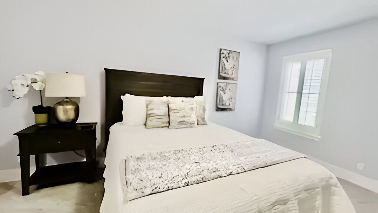 Photo of Bedroom in Edinburg