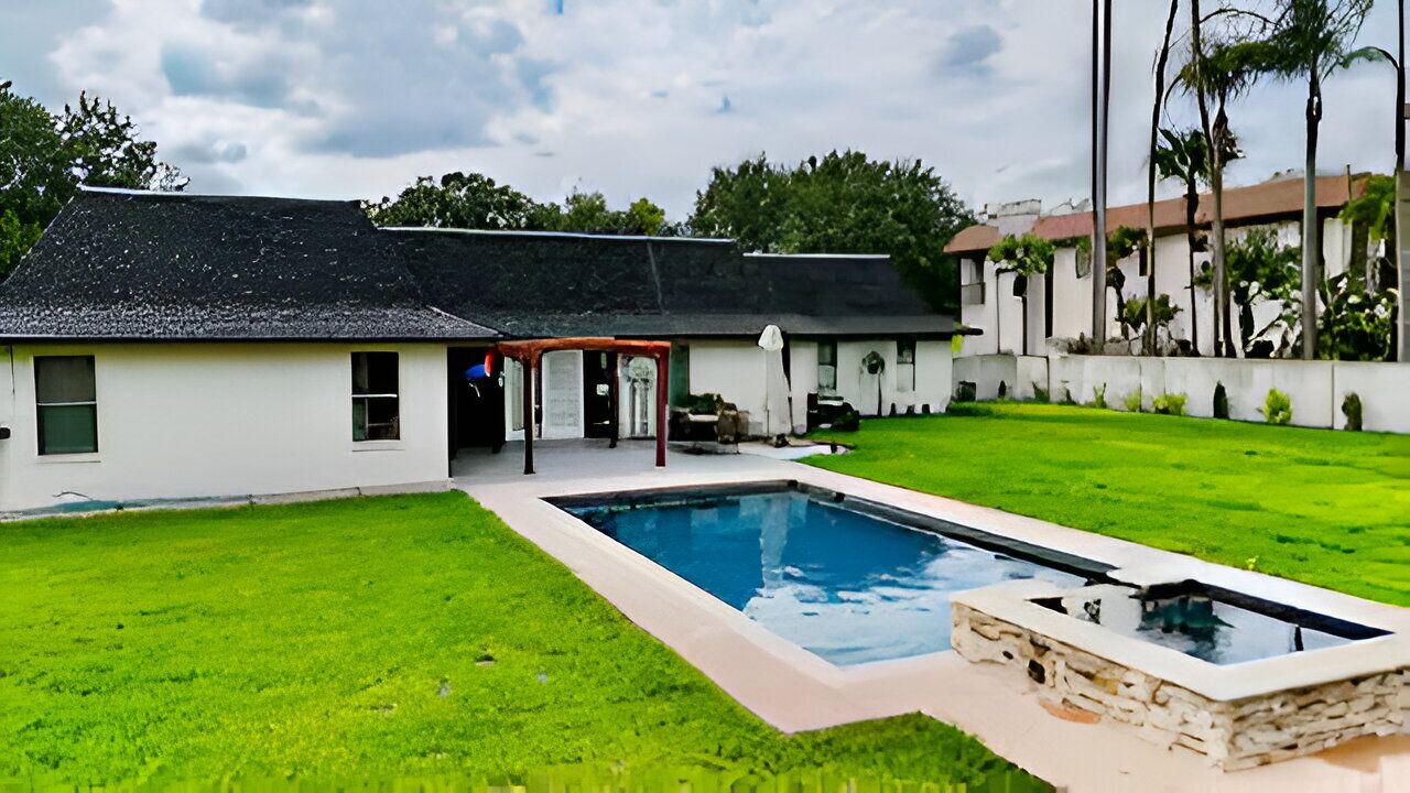Photo of Outdoor in Edinburg