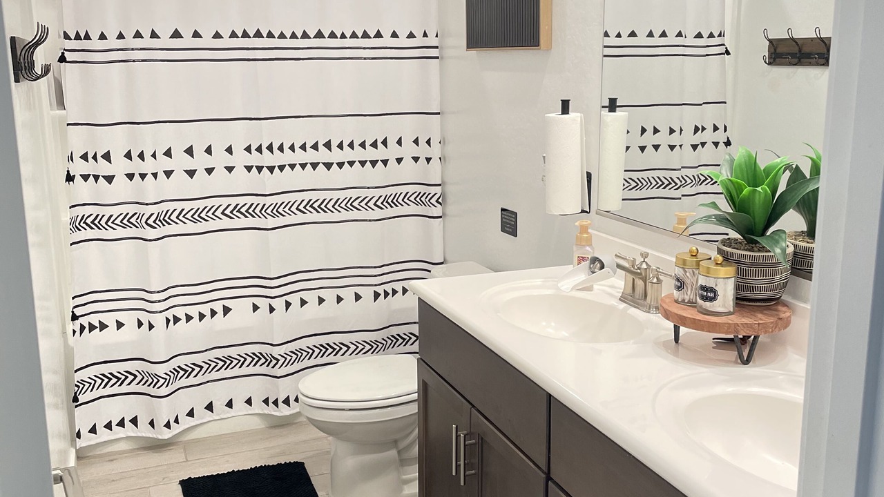 Photo of Bathroom in Mission Royale