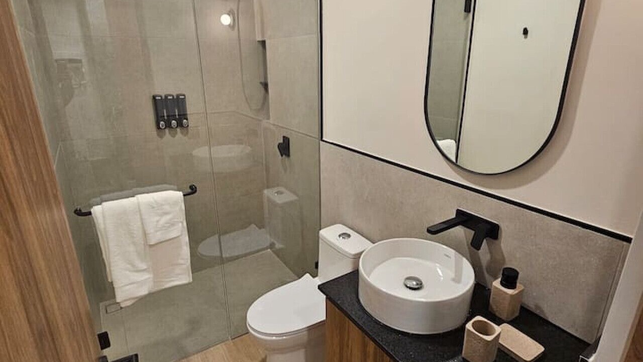 Photo of Bathroom in Zona Expo