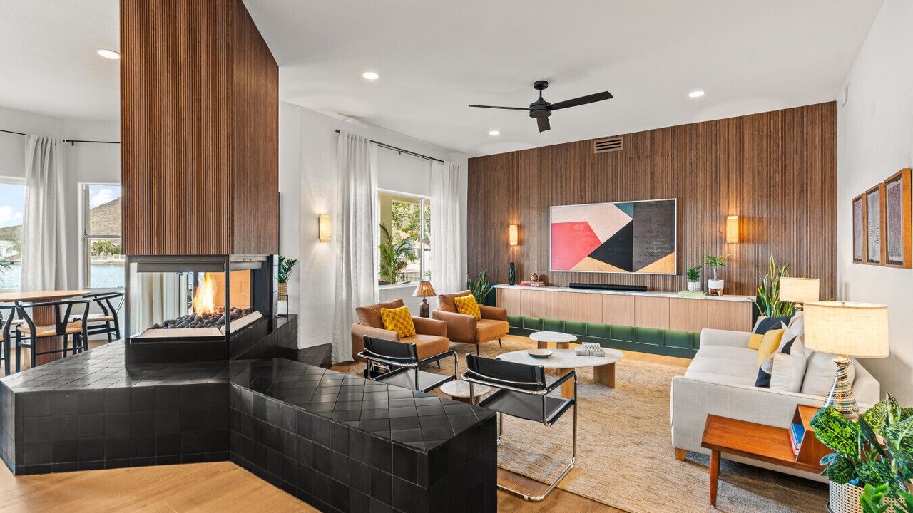 Photo of Livingroom in Arrowhead Lakes