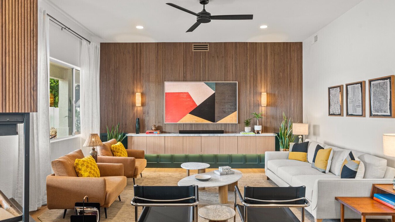 Photo of Livingroom in Arrowhead Lakes