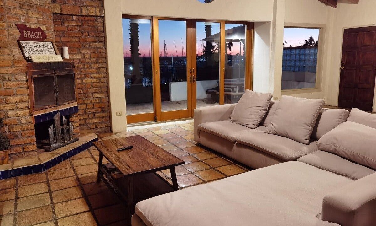 Photo of Livingroom in Ensenada