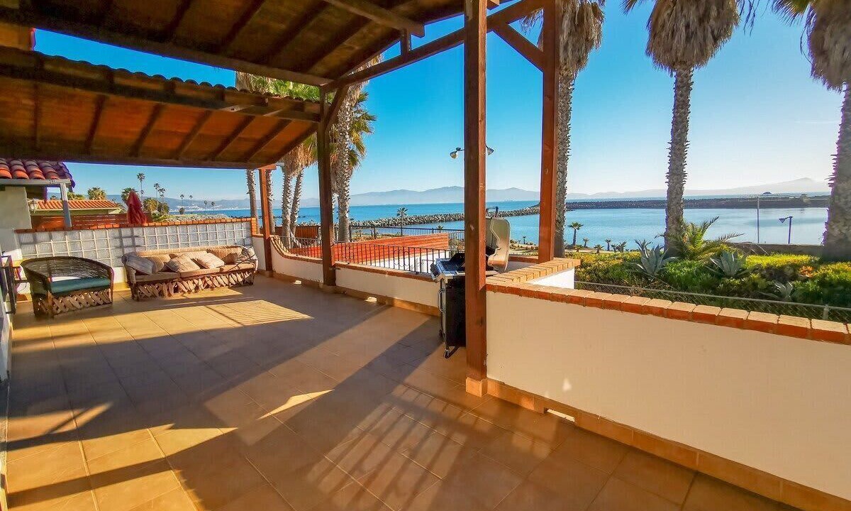Photo of Patio Balcony in Ensenada