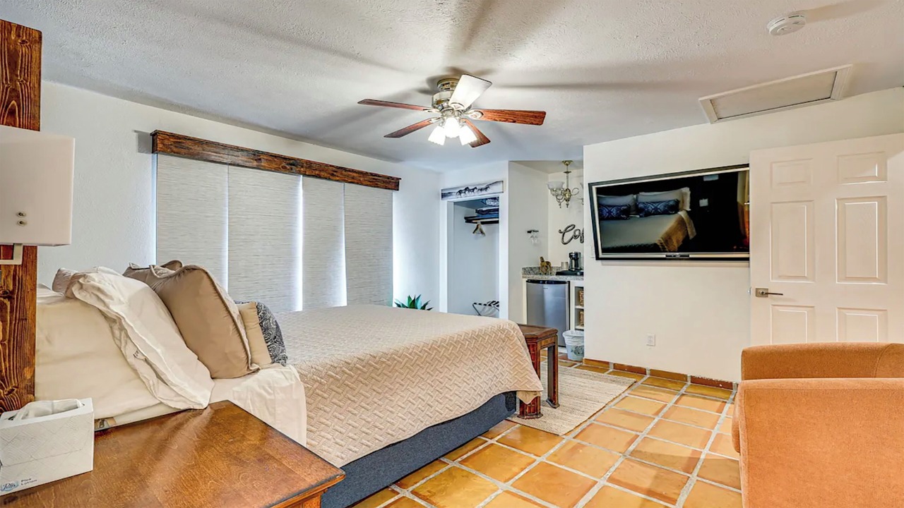 Photo of Bedroom in La Joya