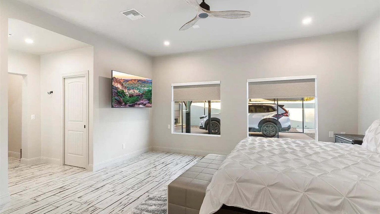 Photo of Bedroom in Desert View Village